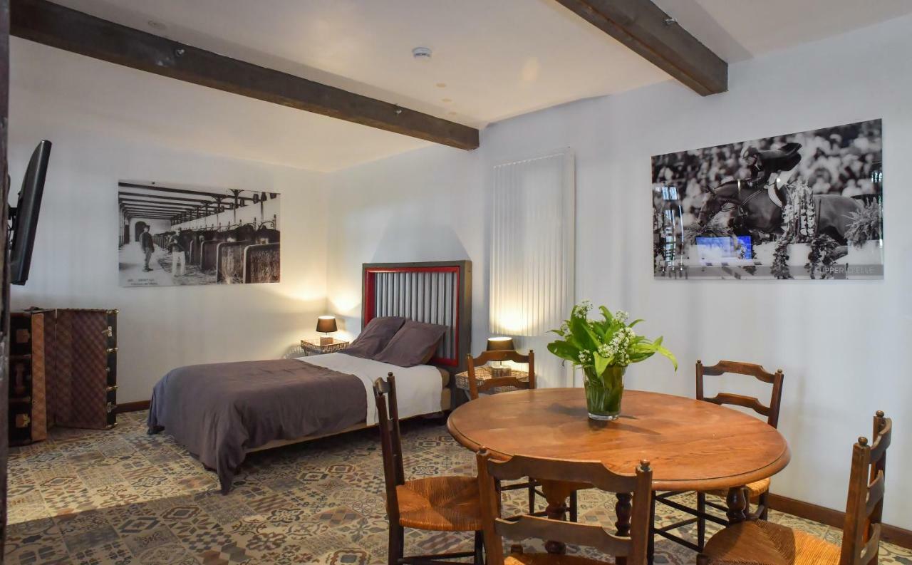 Domaine De La Palombe Guest House Villiers-Fossard Ngoại thất bức ảnh